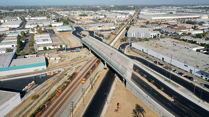 Grade separation crossing 