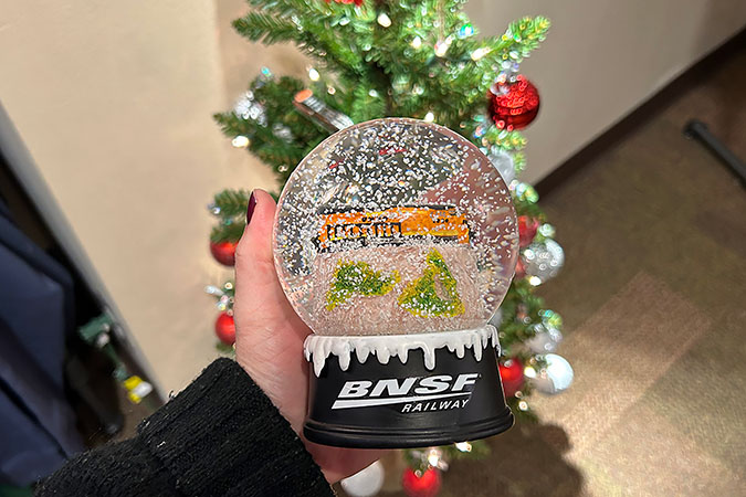 BNSF Snow Globe